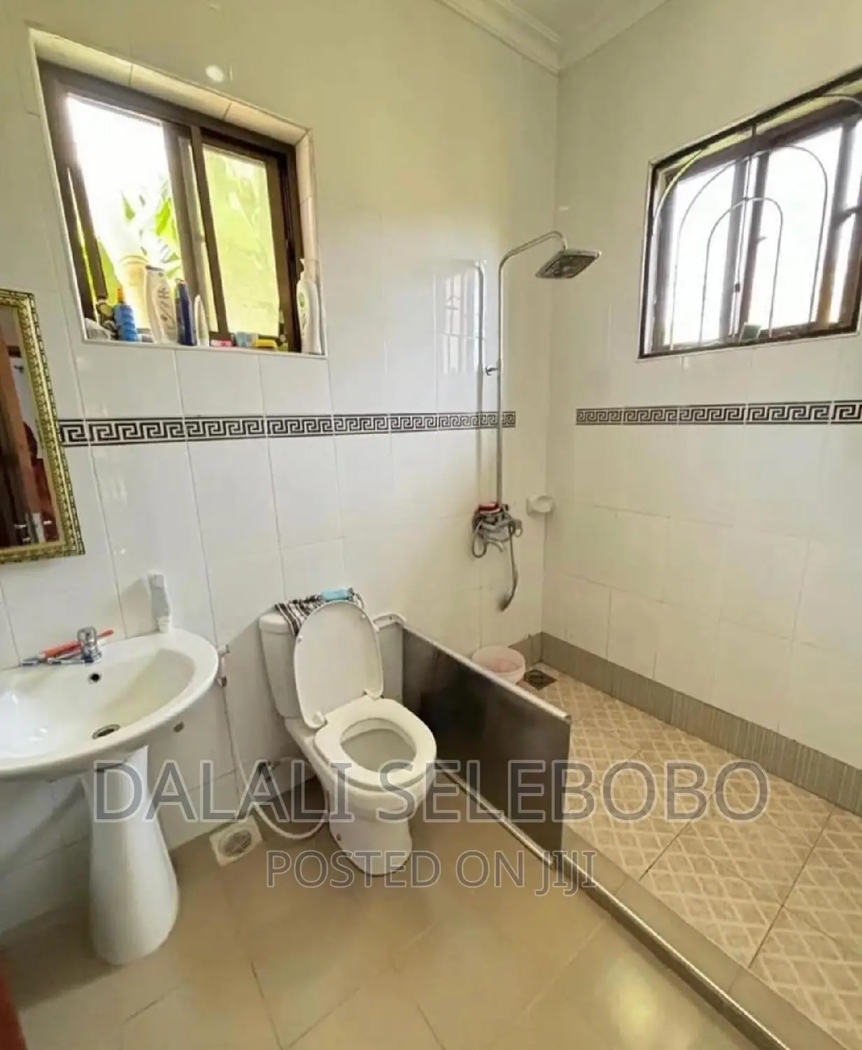 4bdrm Bungalow in Msasani for sale
