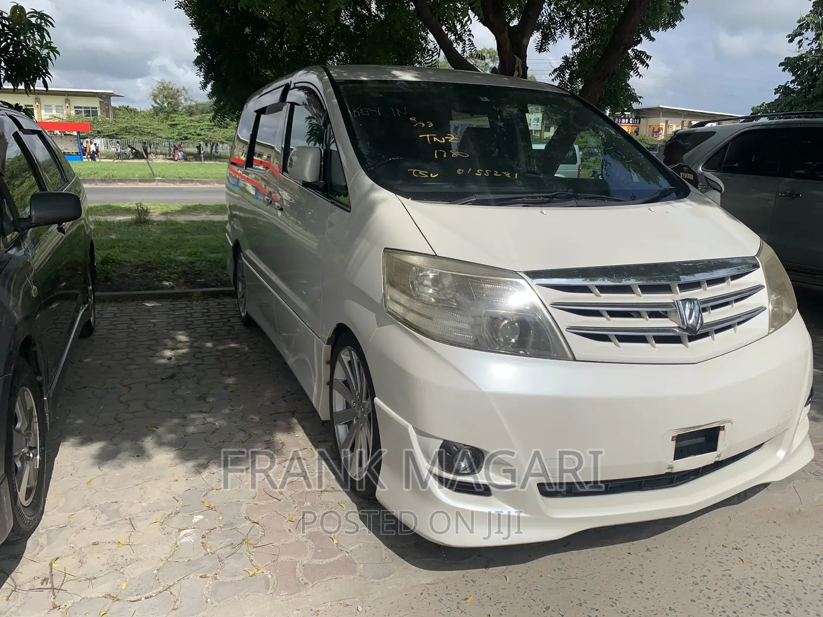 Toyota Alphard 2005 White