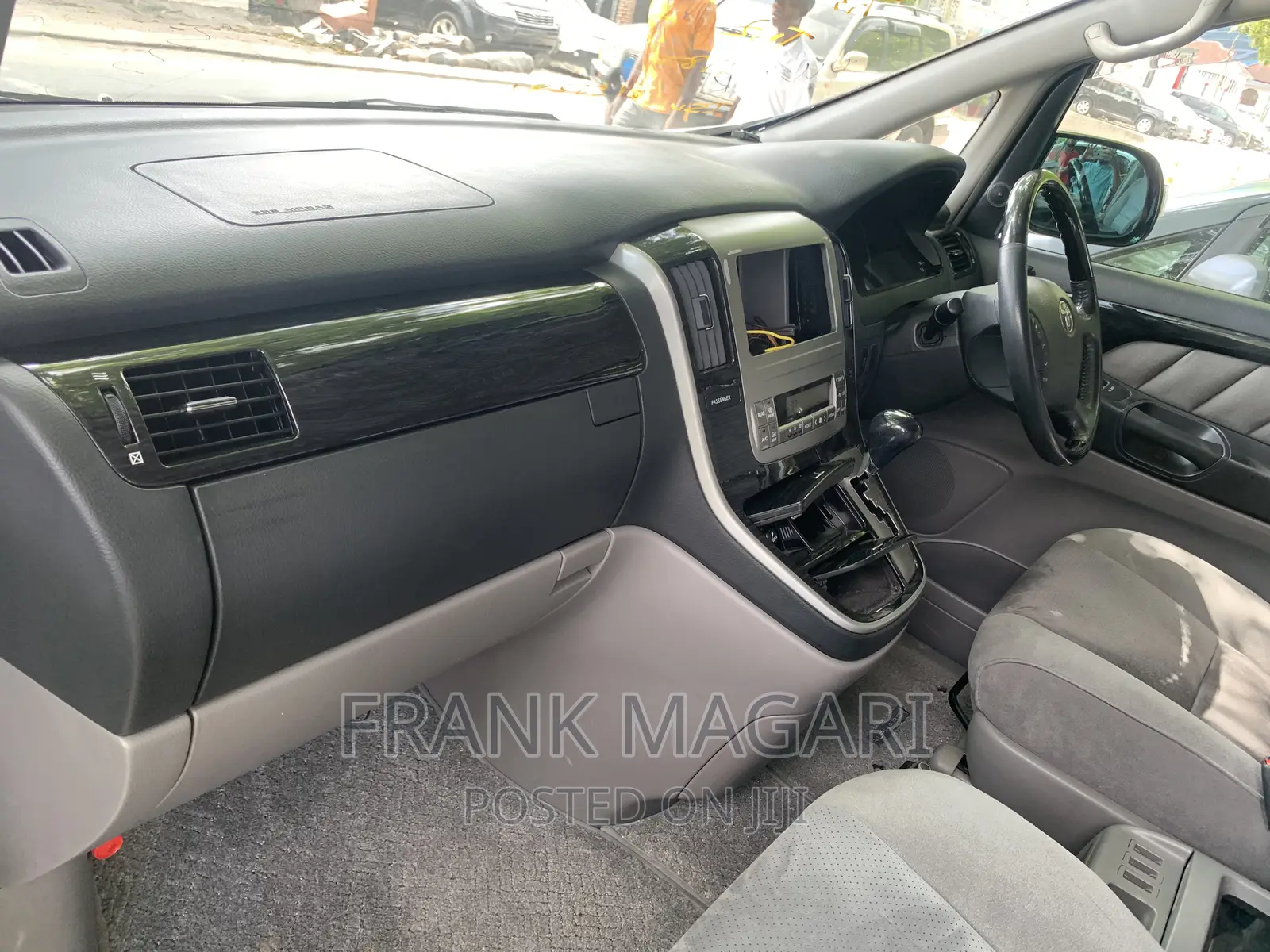 Toyota Alphard 2005 White