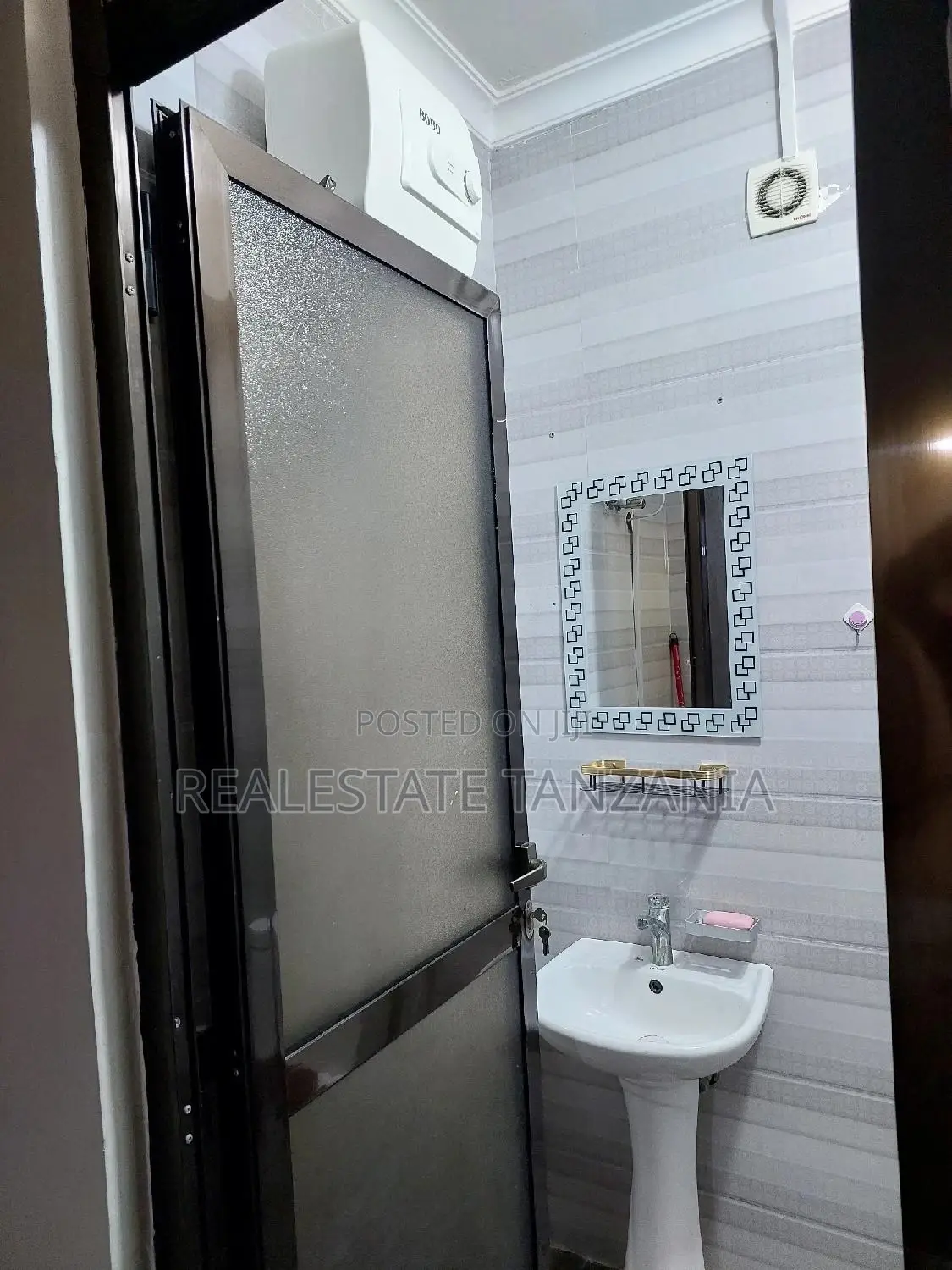 Furnished 1bdrm Shared Apartment in Kariakoo for rent