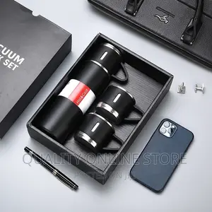 Photo - Water Tea Bottle