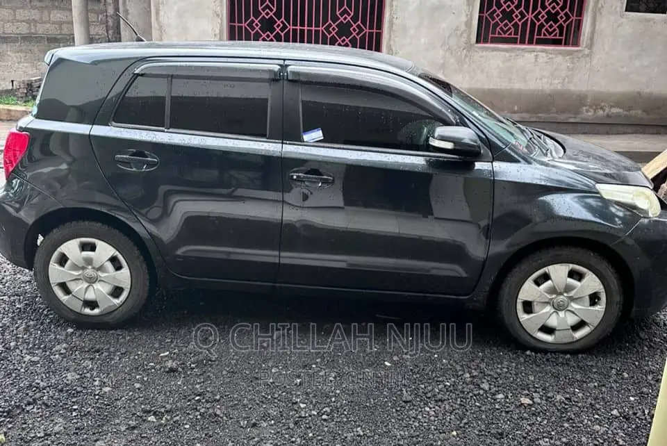 Toyota IST 2007 Black