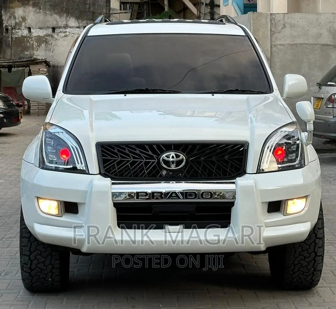 Toyota Land Cruiser Prado 2006 White