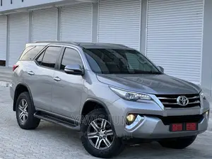 Toyota Fortuner 2016 Gray
