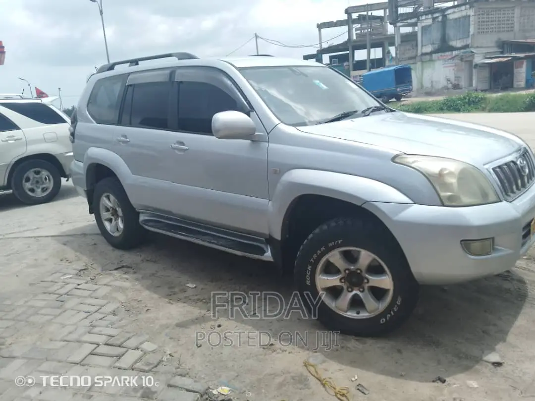 Toyota Land Cruiser Prado 2007 Silver