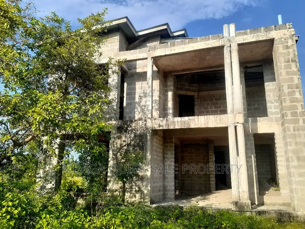 4bdrm Bungalow in Kerege, Kiromo for sale