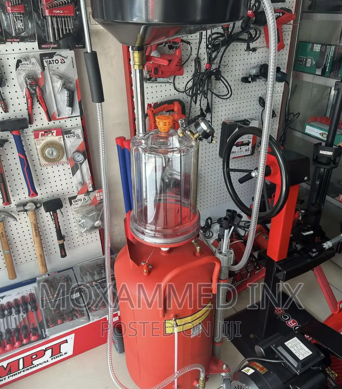 Pneumatic Oil Drains/Extractors 70L (Yt-07190)