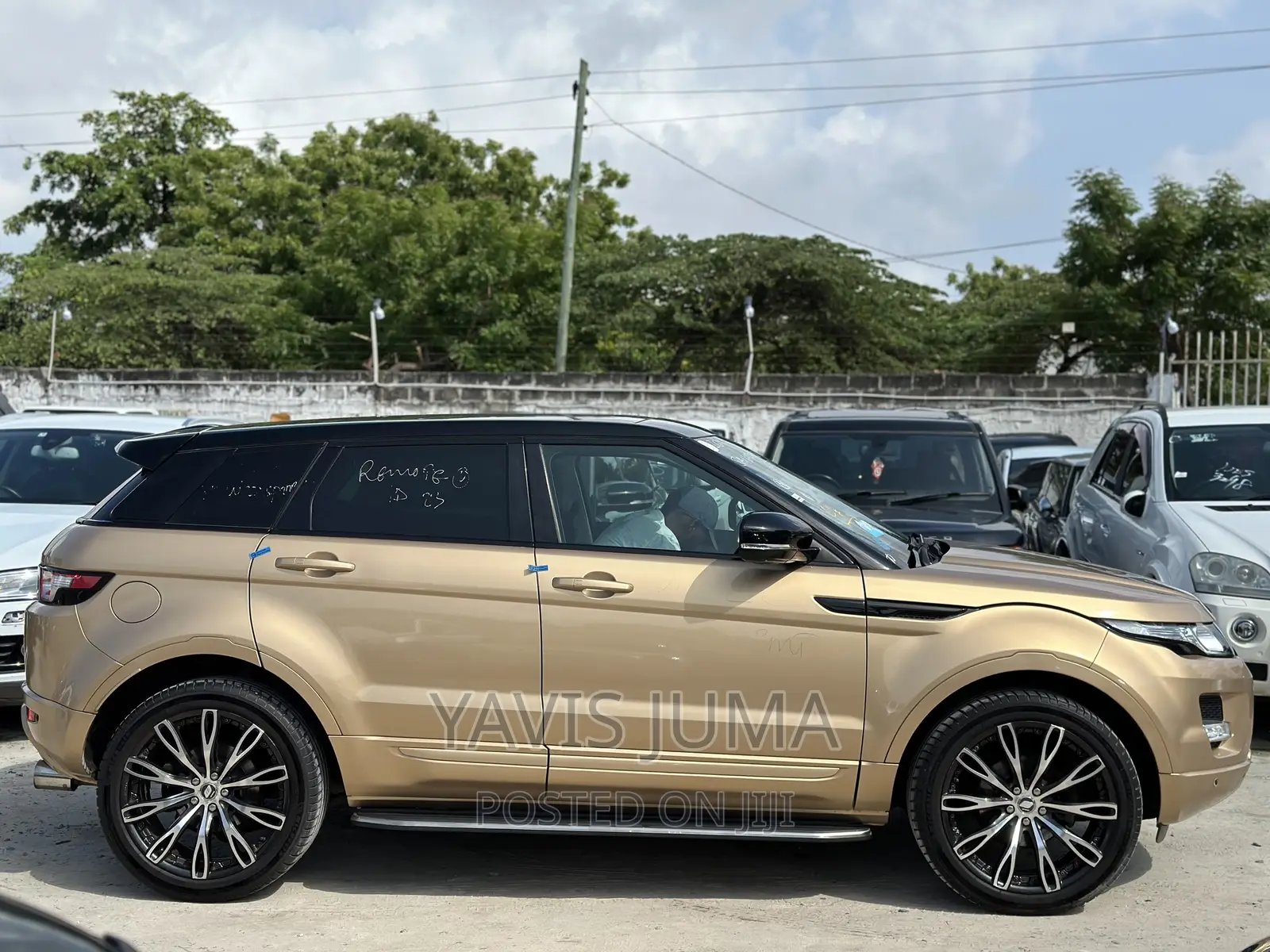 Land Rover Range Rover Evoque 2013 Gold