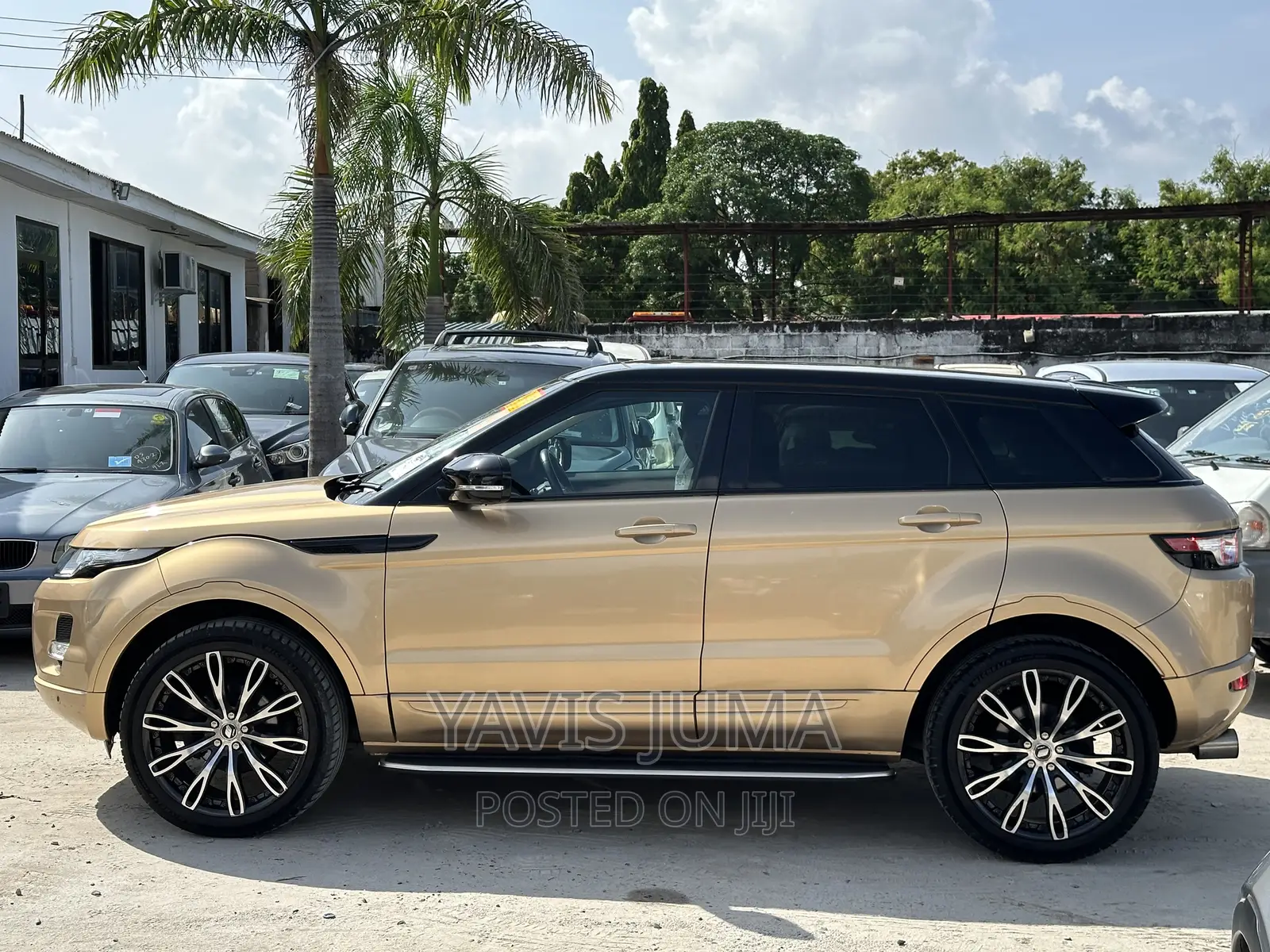 Land Rover Range Rover Evoque 2013 Gold