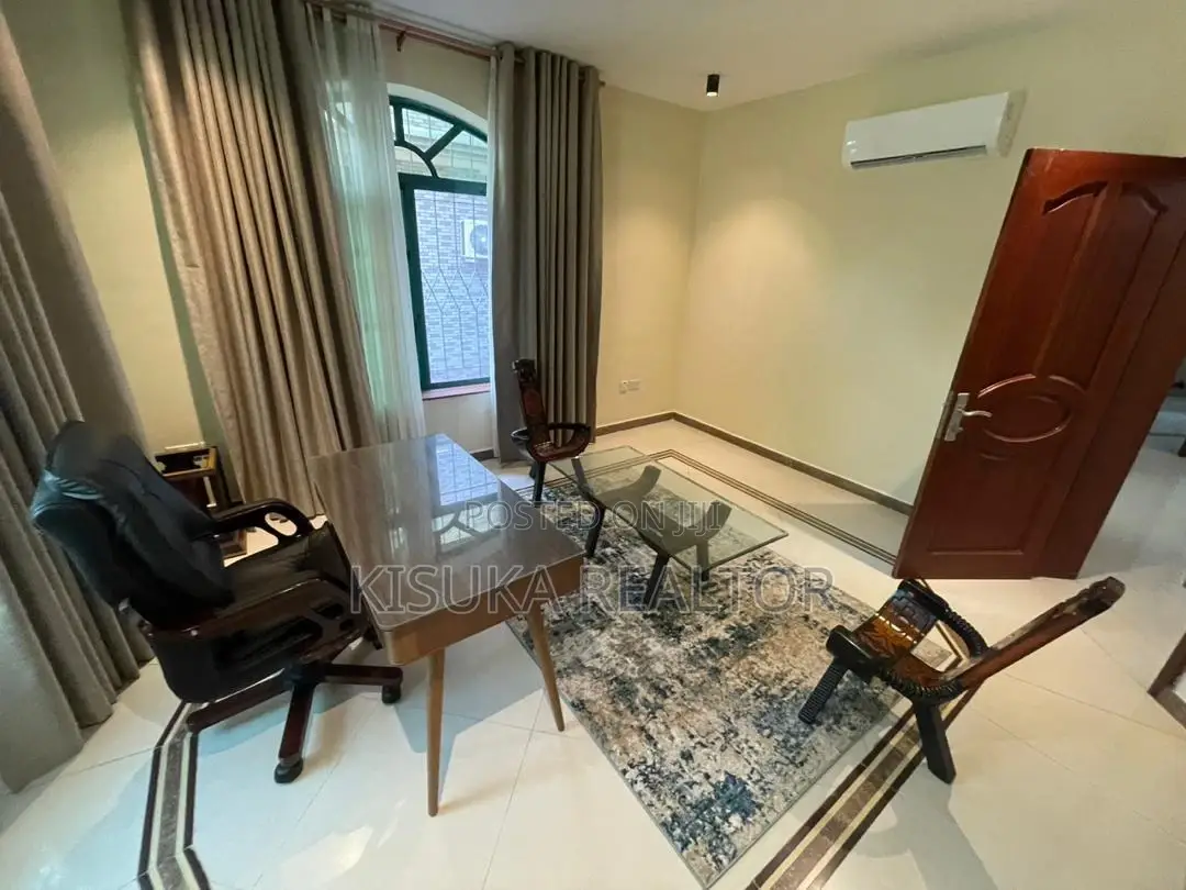 Furnished 5bdrm Villa in Oysterbay, Masaki for rent