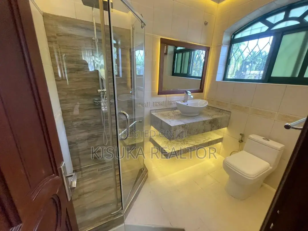 Furnished 5bdrm Villa in Oysterbay, Masaki for rent