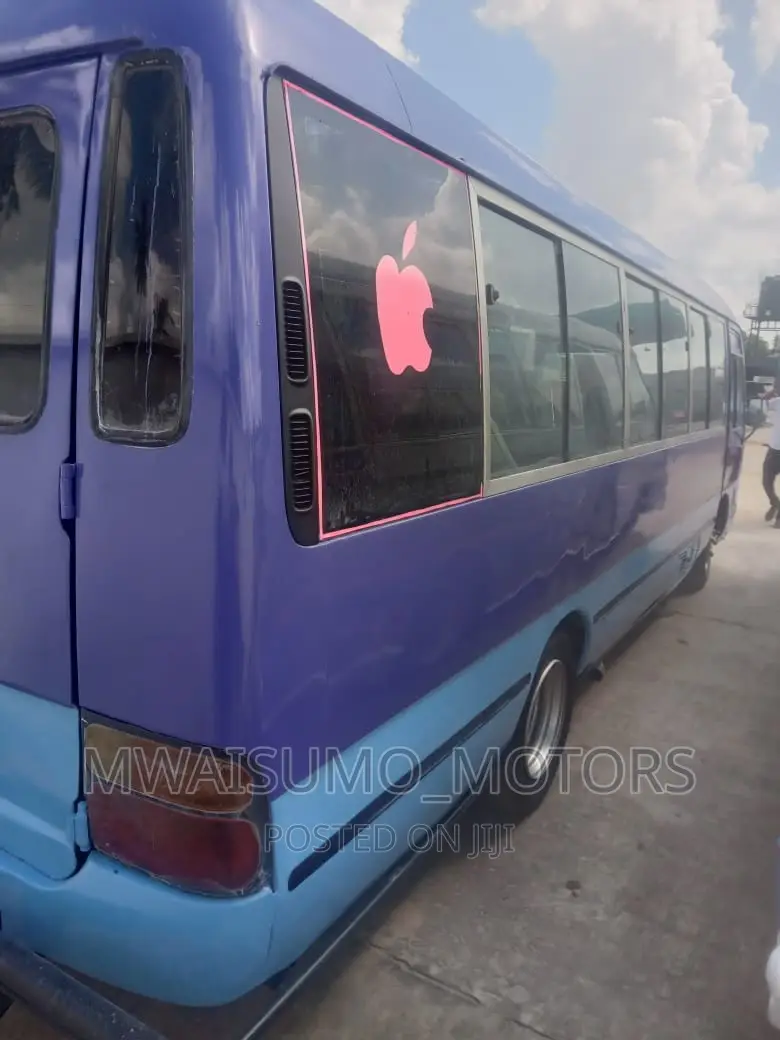 Toyota Coaster 1999 Blue