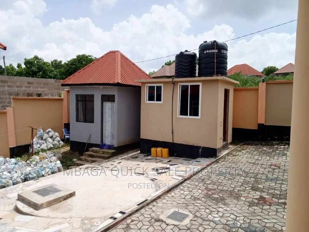 3bdrm House in Mbezi Msakuzi for sale
