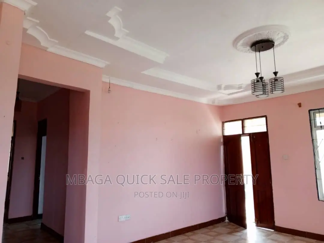 3bdrm House in Mbezi Msakuzi for sale