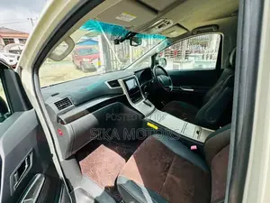 Toyota Alphard 2013 White