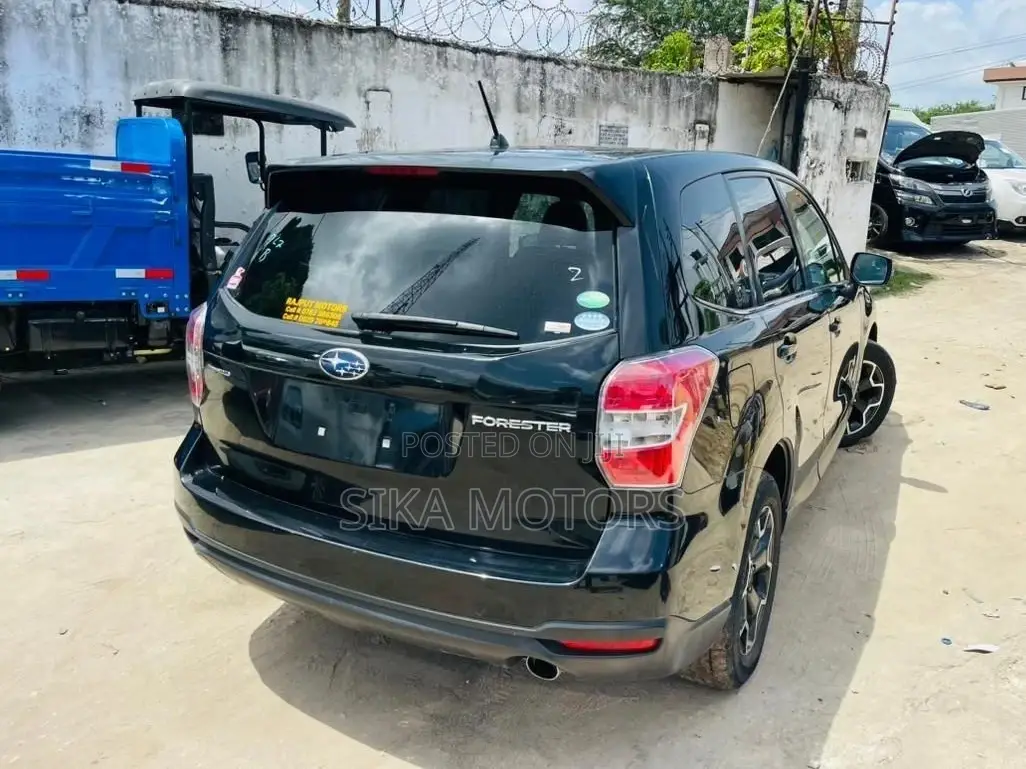 Subaru Forester 2013 Black