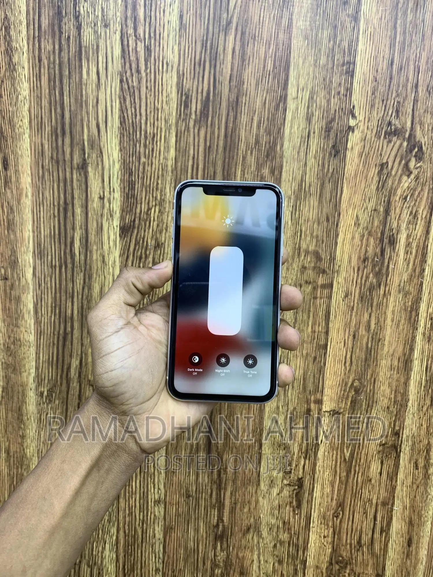 Apple iPhone 11 64 GB White