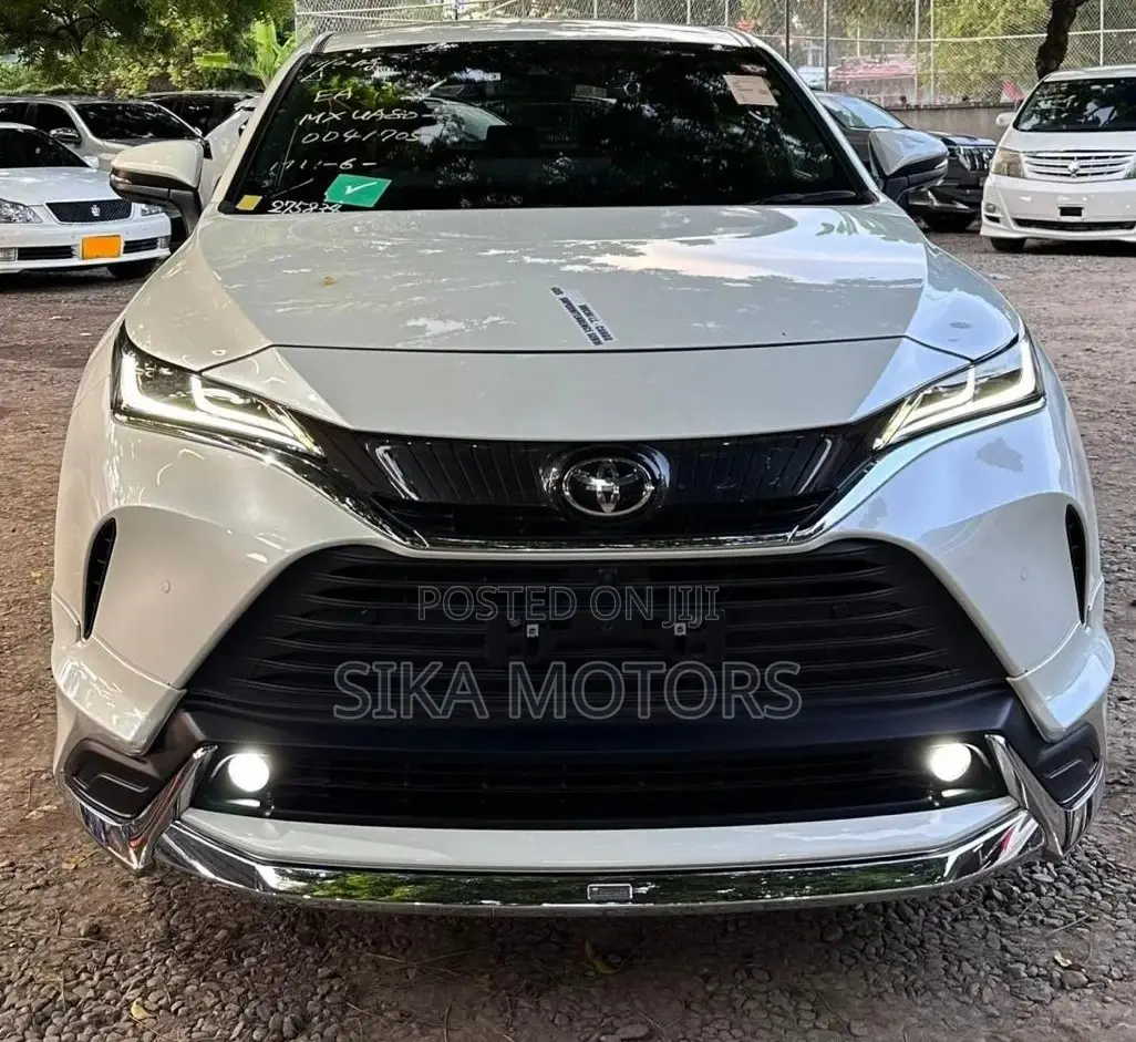Toyota Harrier 2021 White