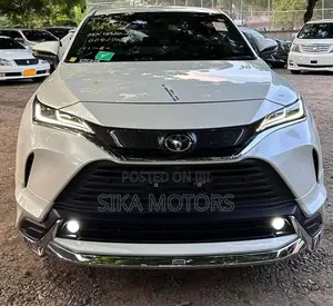 Toyota Harrier 2021 White