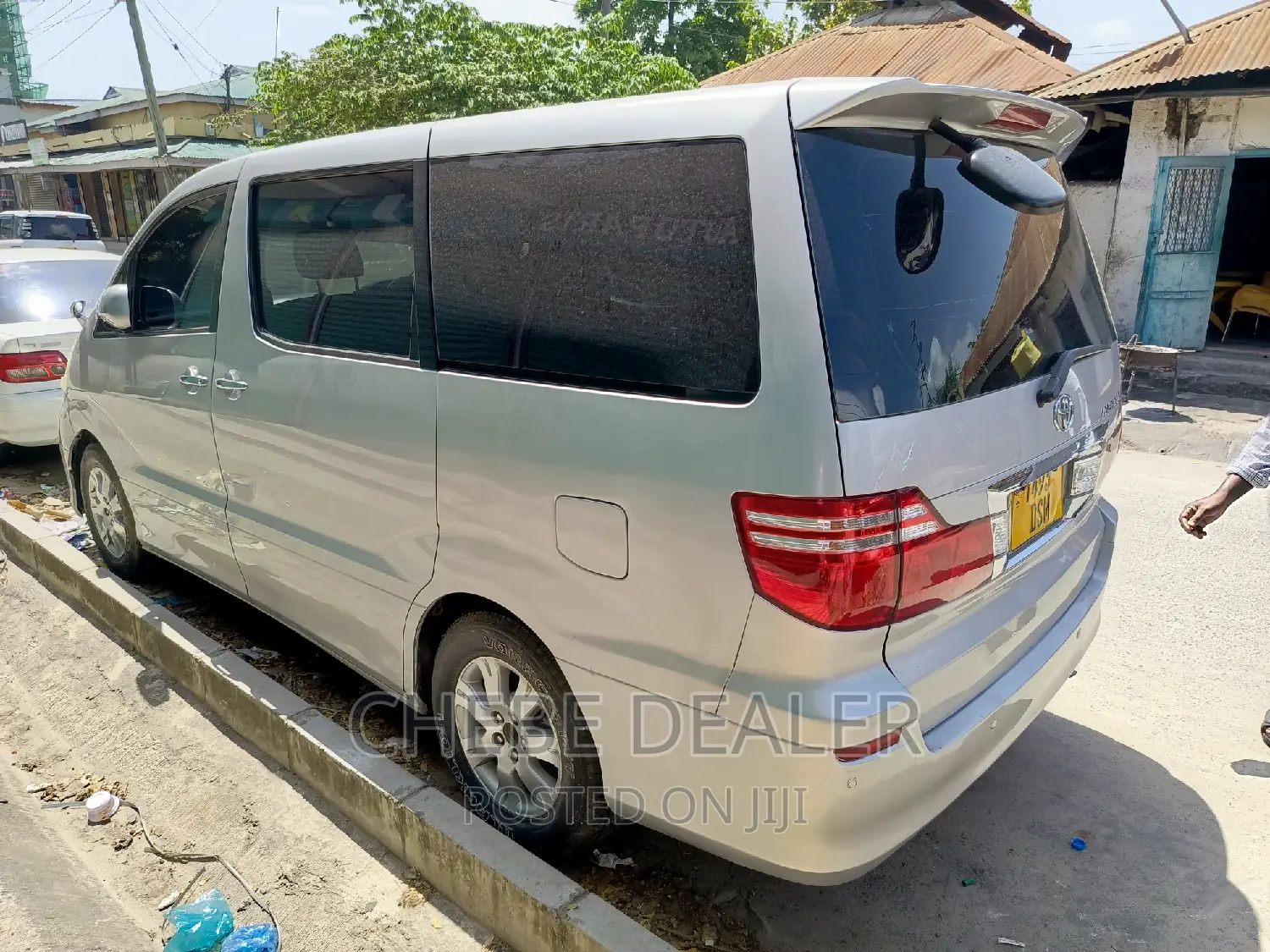 Toyota Alphard 2006 Silver