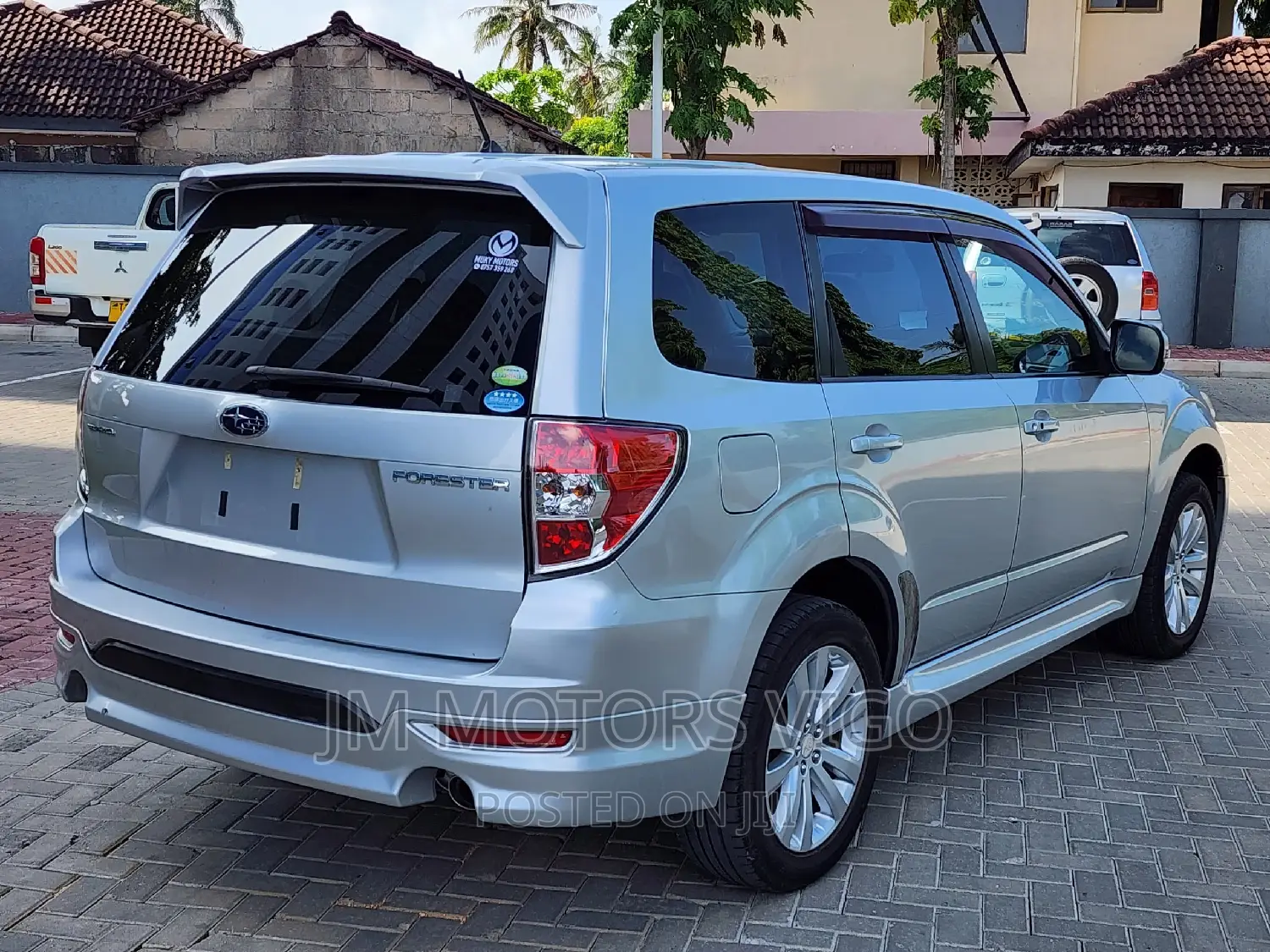 Subaru Forester 2011 Silver