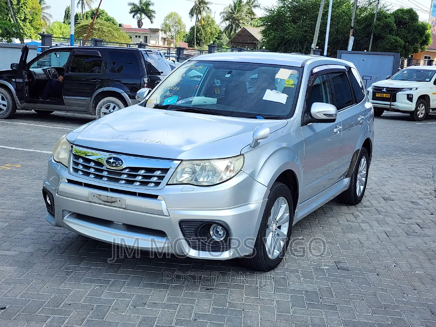 Subaru Forester 2011 Silver