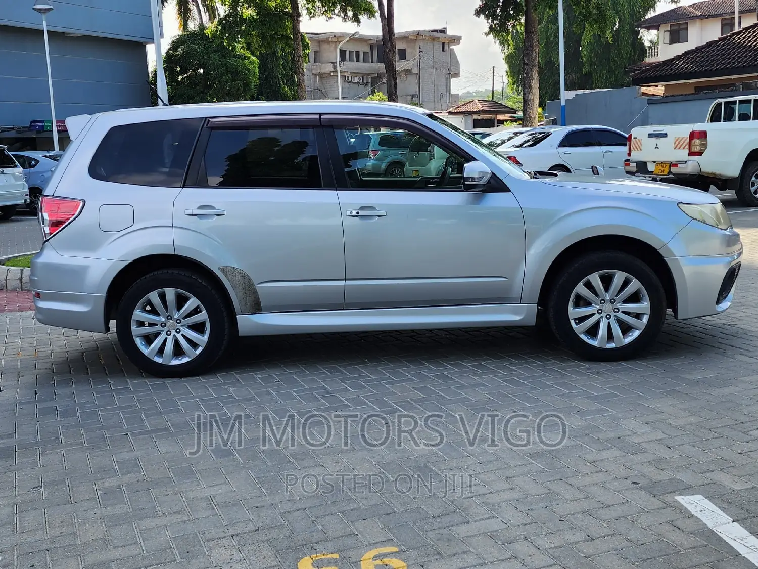 Subaru Forester 2011 Silver