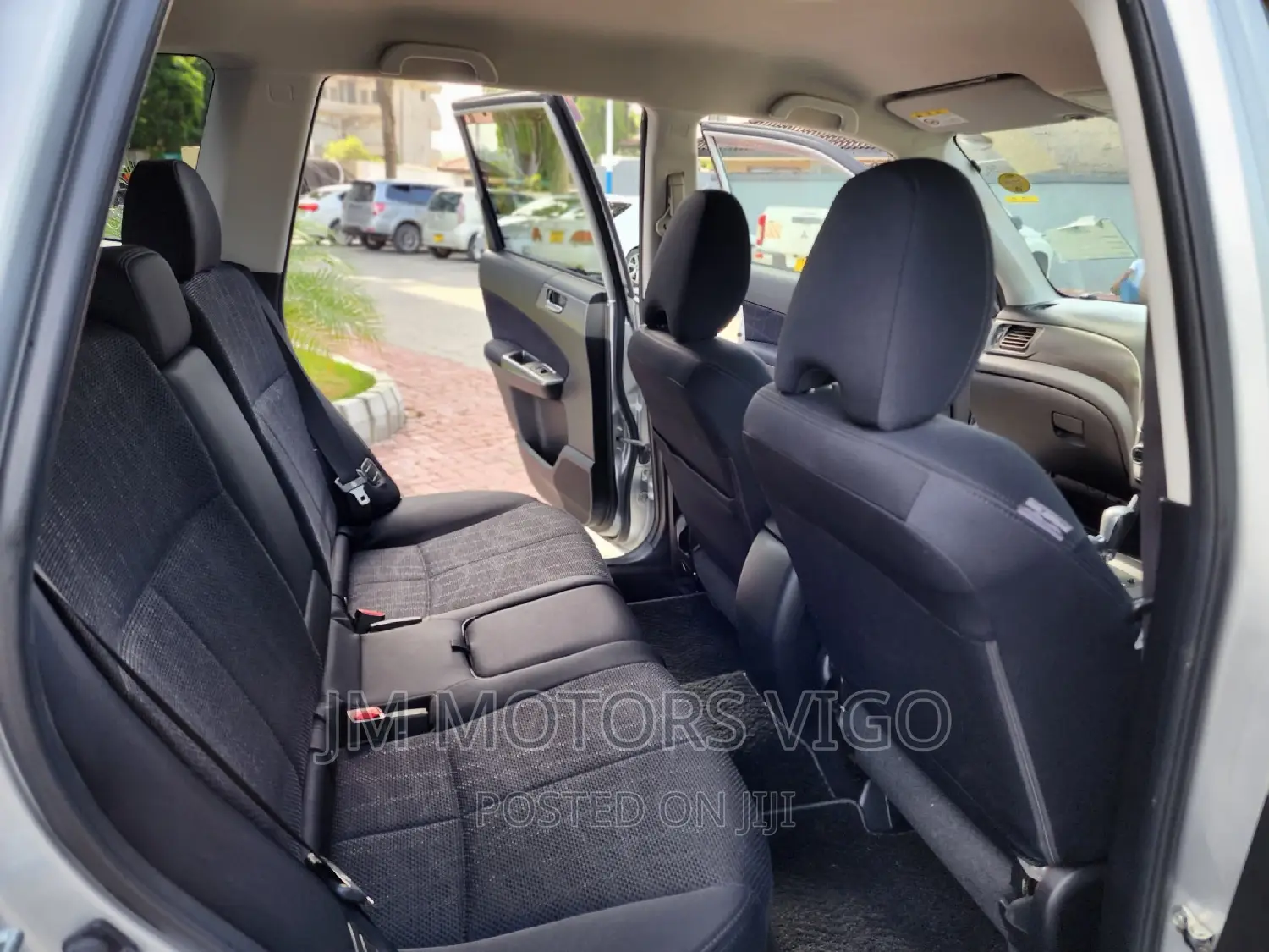 Subaru Forester 2011 Silver