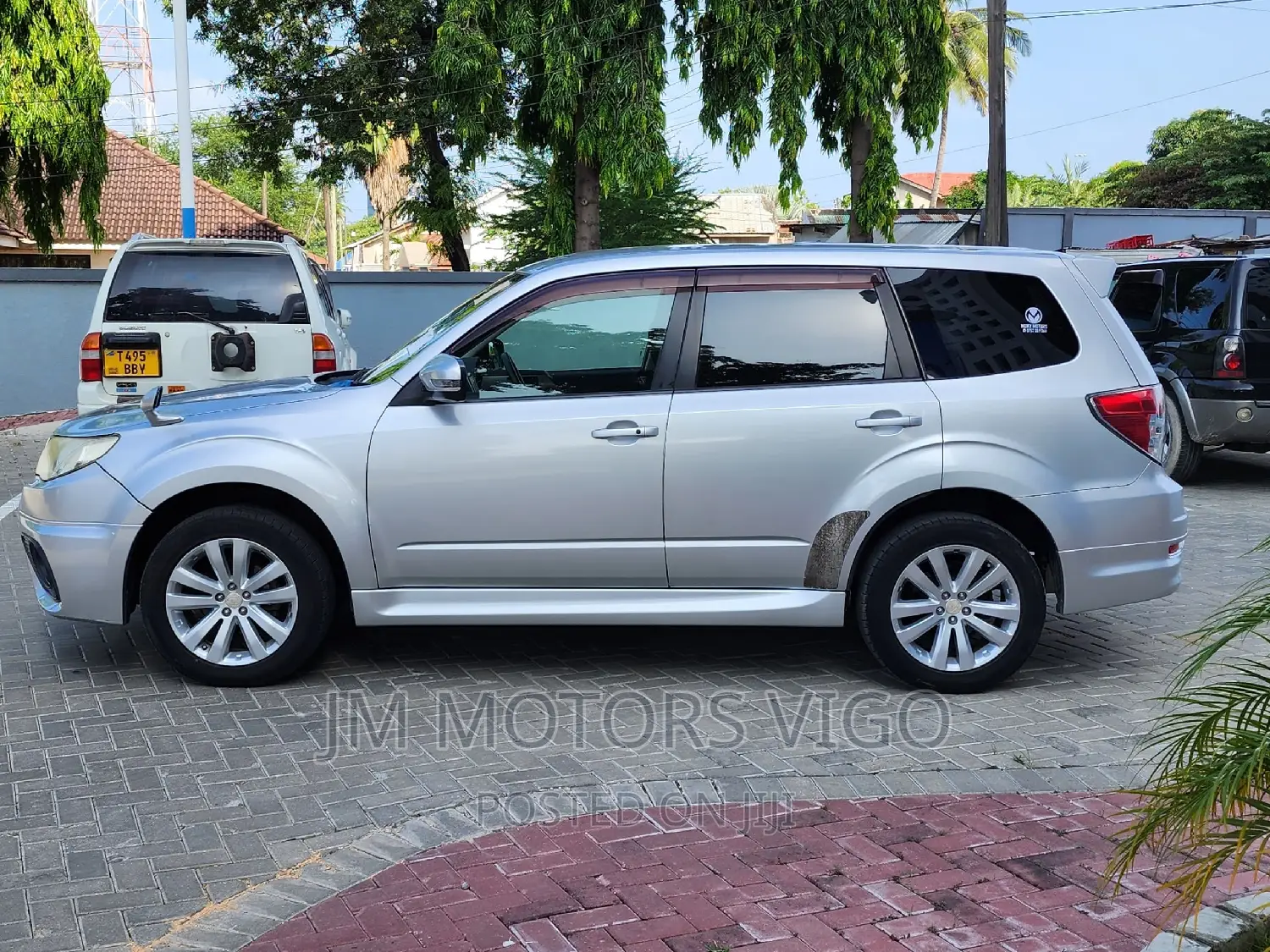 Subaru Forester 2011 Silver