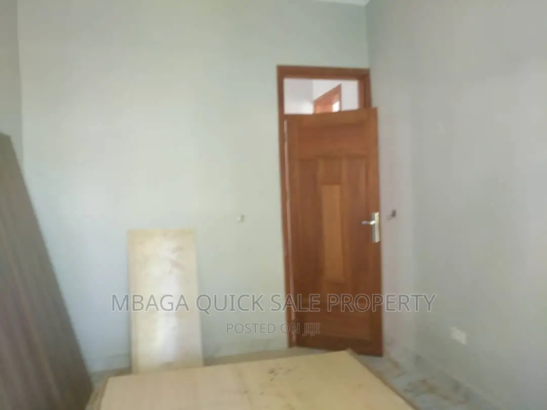 3bdrm House in Mikocheni for rent