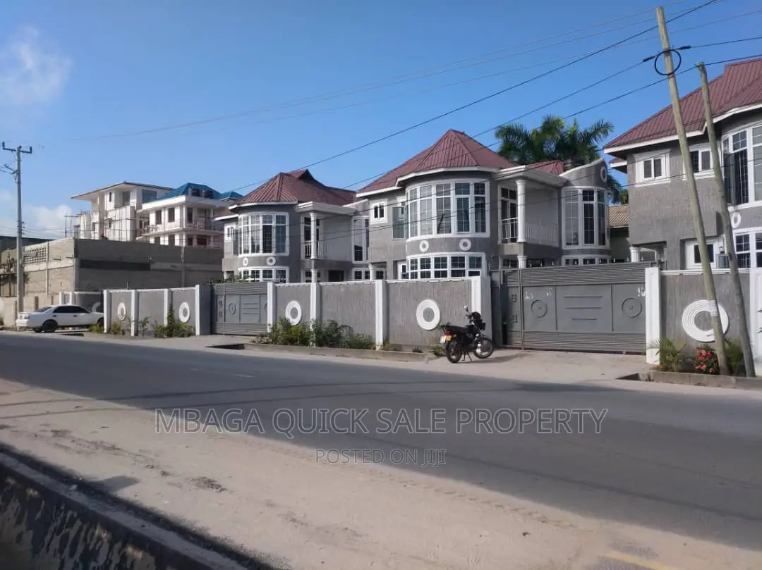 3bdrm House in Mikocheni for rent