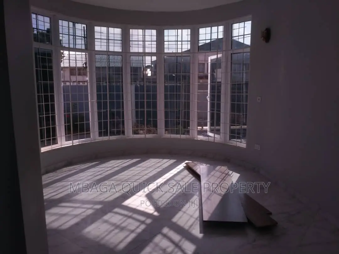3bdrm House in Mikocheni for rent