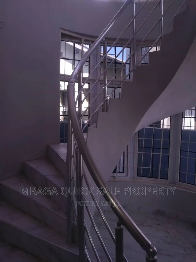 3bdrm House in Mikocheni for rent