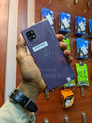 Sharp Aquos zero6 128 GB Purple