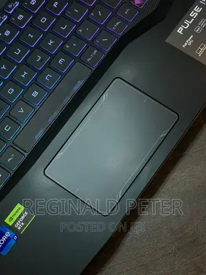 New Laptop MSI Pulse GL66 16GB Intel Core I7 SSD 1T
