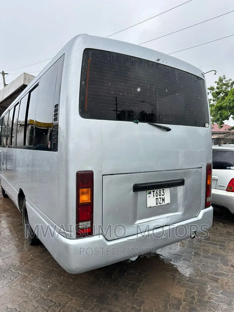 Nissan Civilian 2005 Grey