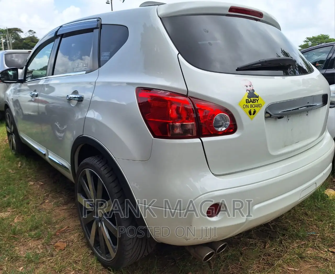 Nissan Dualis 2011 White