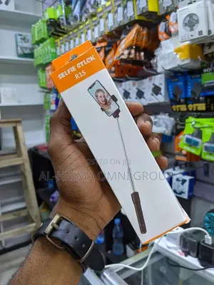 Selfie Stick With Good and Strong Appearance