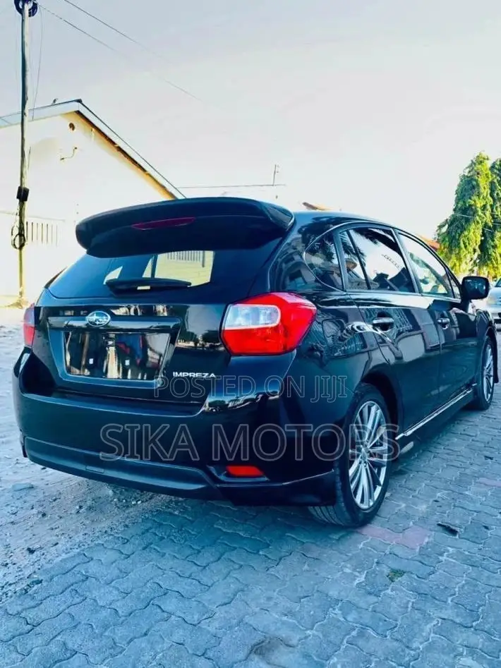 Subaru Impreza 2.0i Hatchback 2012 Black