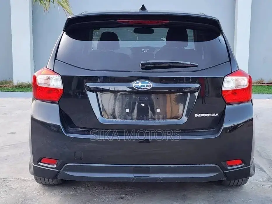 Subaru Impreza 2.0i Hatchback 2012 Black