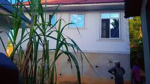 3bdrm House in Kinyerezi Kwa for sale