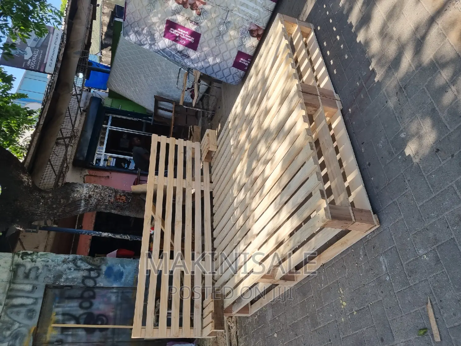 Kitanda Cha Pallet Wood  Kizuri Sana