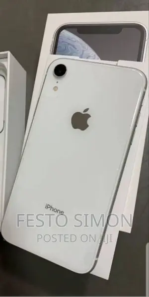 Apple iPhone XR 128 GB Red