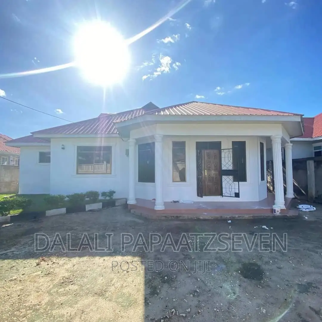 3bdrm House in Dalalipapaatzseven, Mbweni for rent