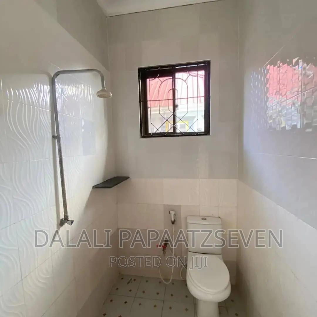 3bdrm House in Dalalipapaatzseven, Mbweni for rent