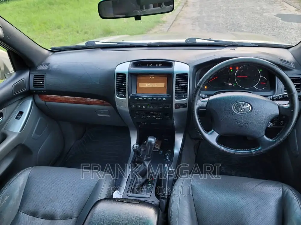 Toyota Land Cruiser Prado 2007 Silver