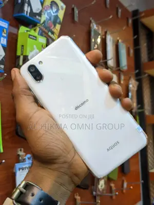 Sharp Aquos R2 64 GB White