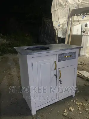 Meza Za Jikoni Milango Miwili