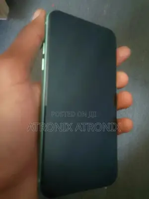 Apple iPhone 11 64 GB Blue