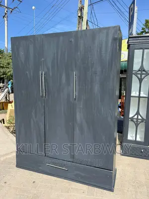 Kabati Milango 3